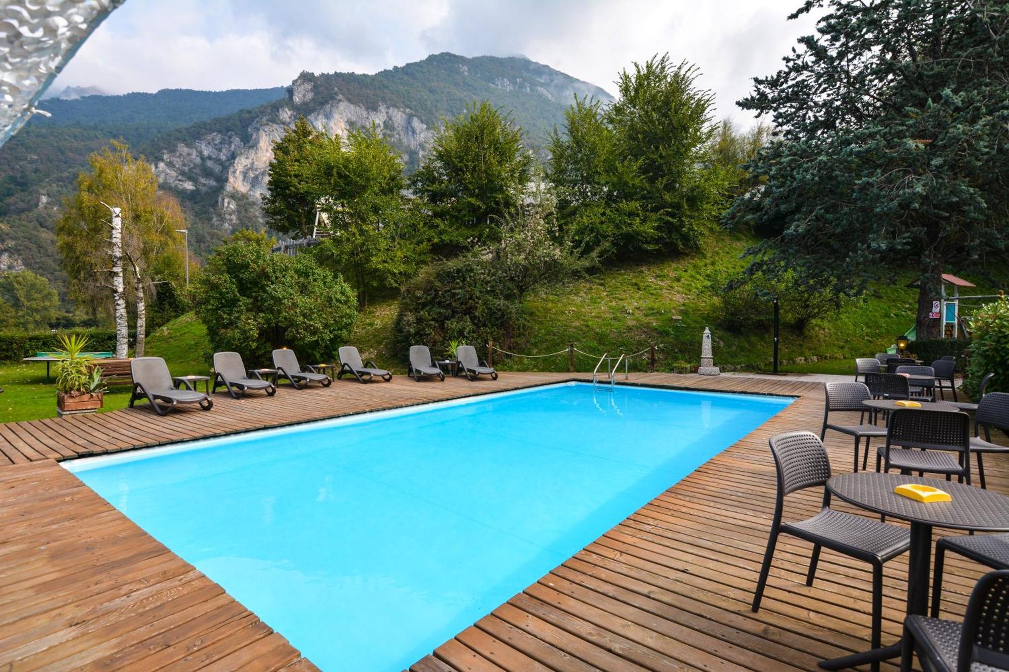 Hotel Cima D'Oro Molina di Ledro Luaran gambar