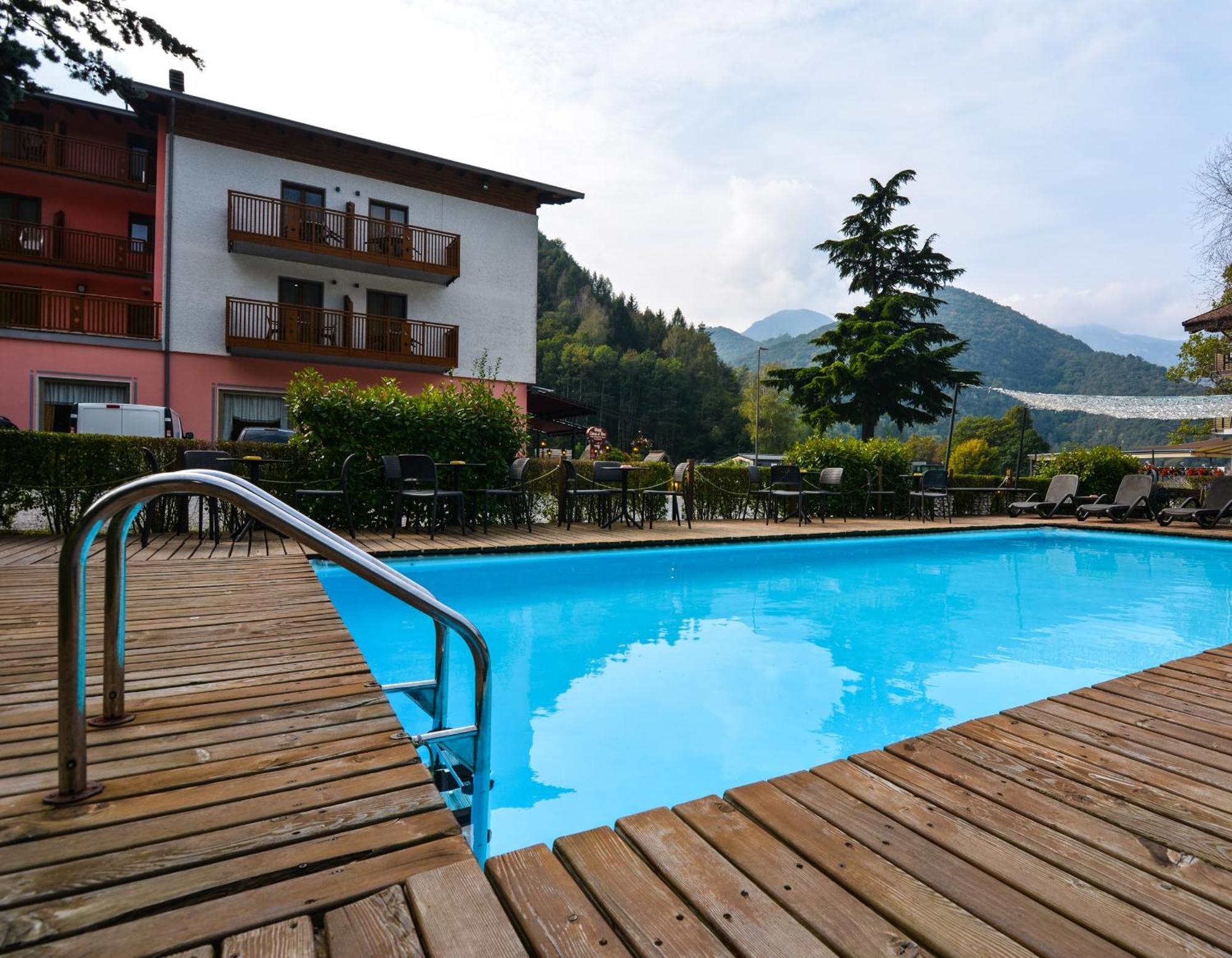 Hotel Cima D'Oro Molina di Ledro Luaran gambar