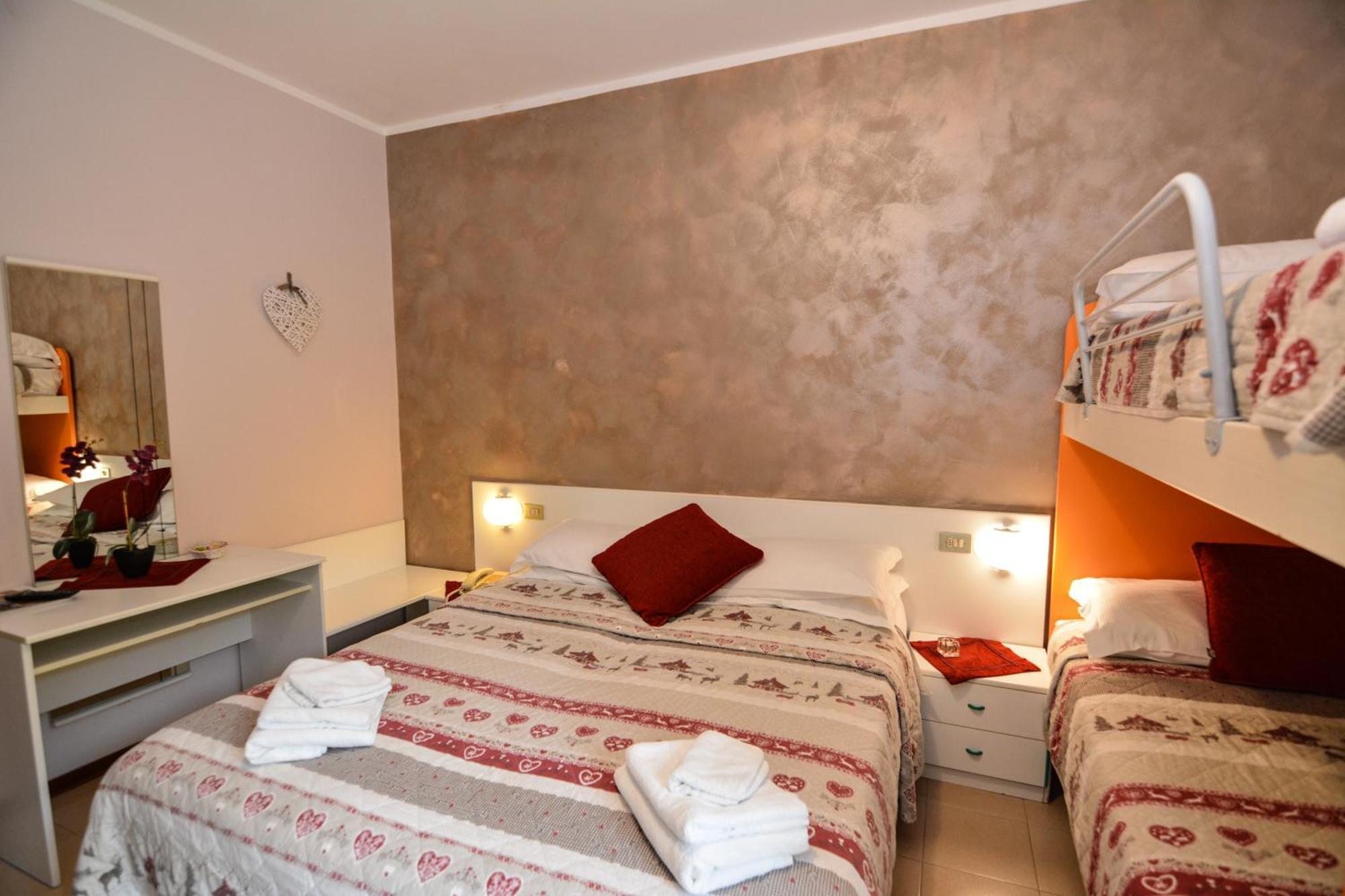 Hotel Cima D'Oro Molina di Ledro Luaran gambar