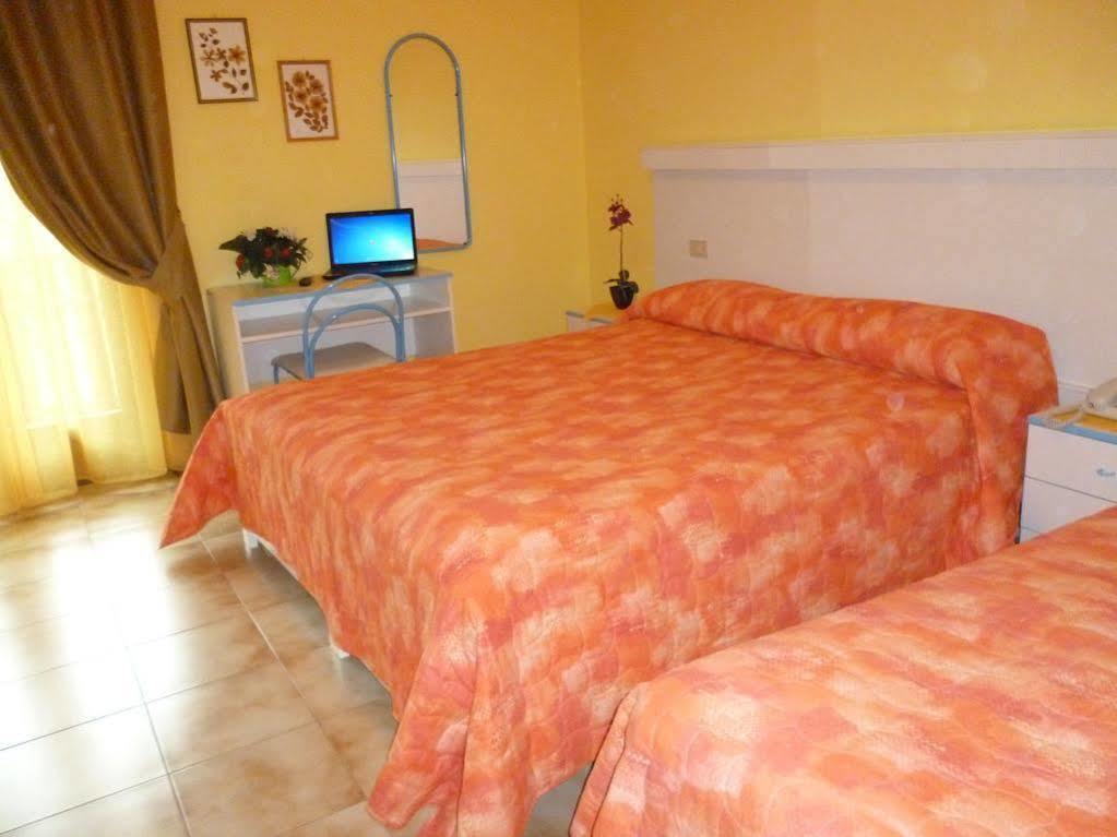 Hotel Cima D'Oro Molina di Ledro Luaran gambar