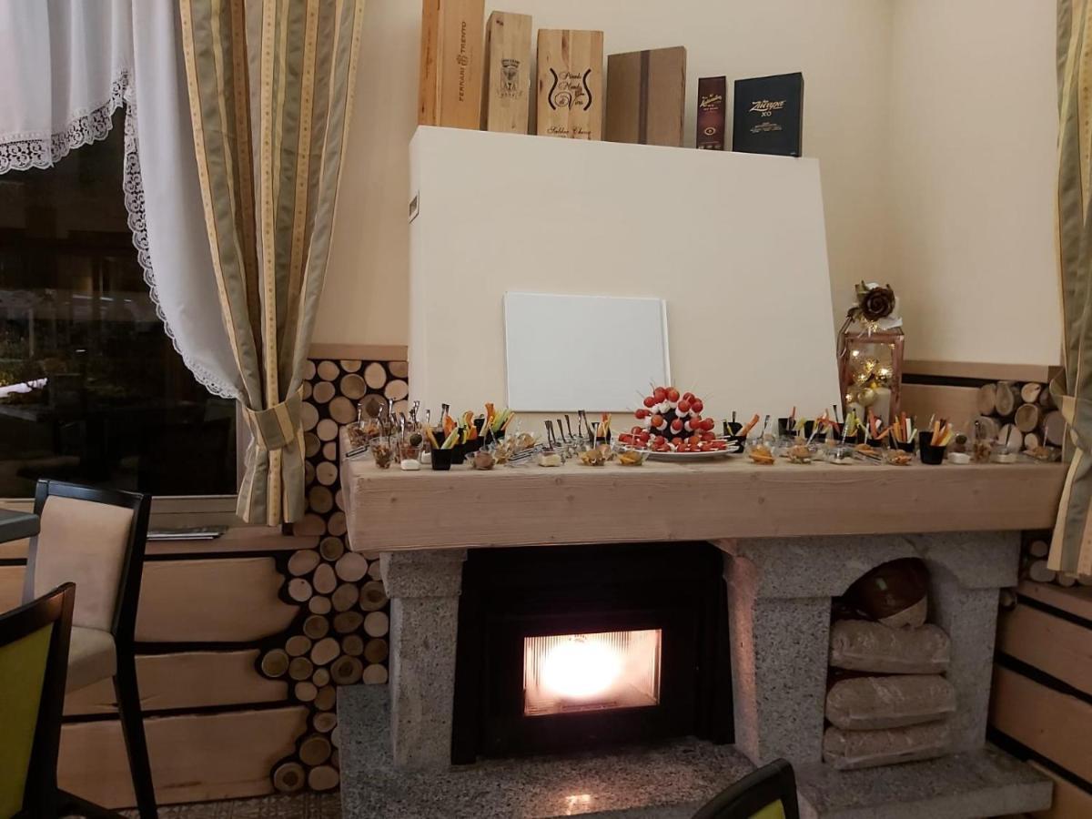 Hotel Cima D'Oro Molina di Ledro Luaran gambar